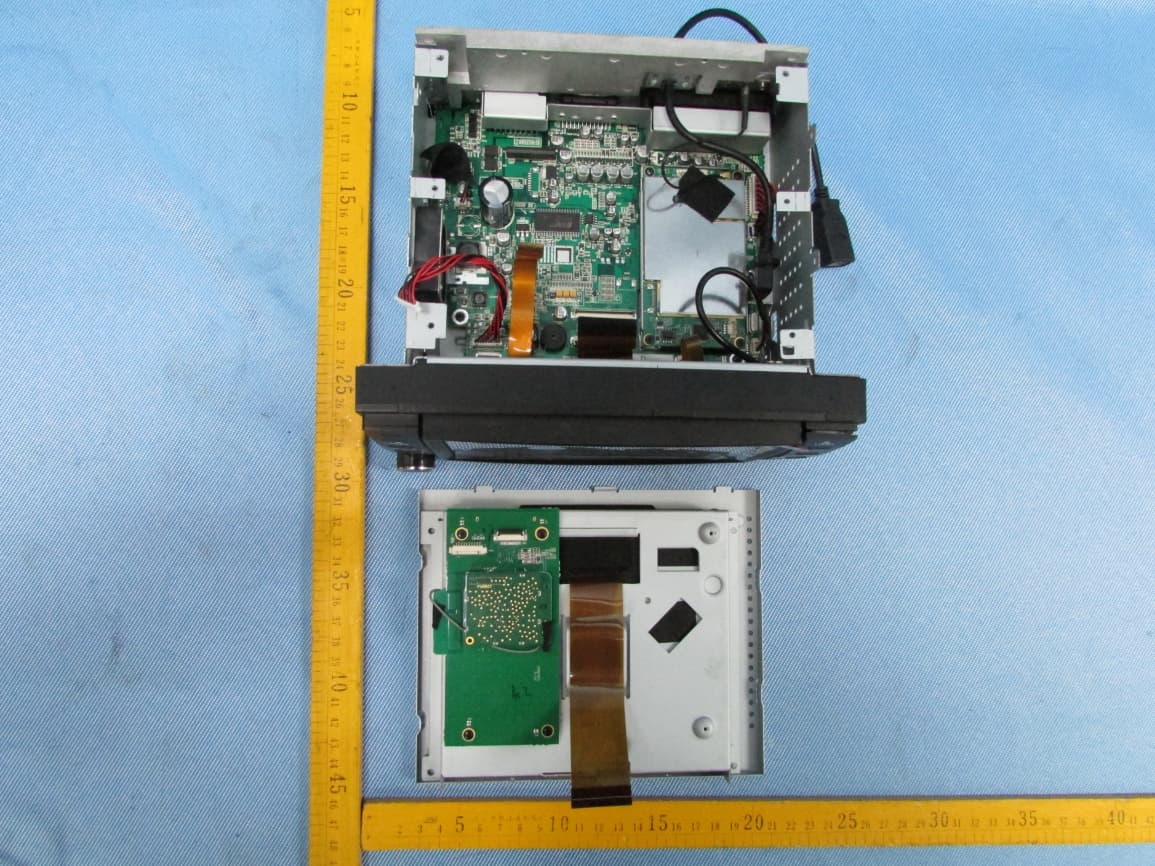ENTERTAINMENT SYSTEM - FCC ID V8VCNE6206RS - SKYPINE ELECTRONICS (SHEN ZHEN) CO., LTD. (5)