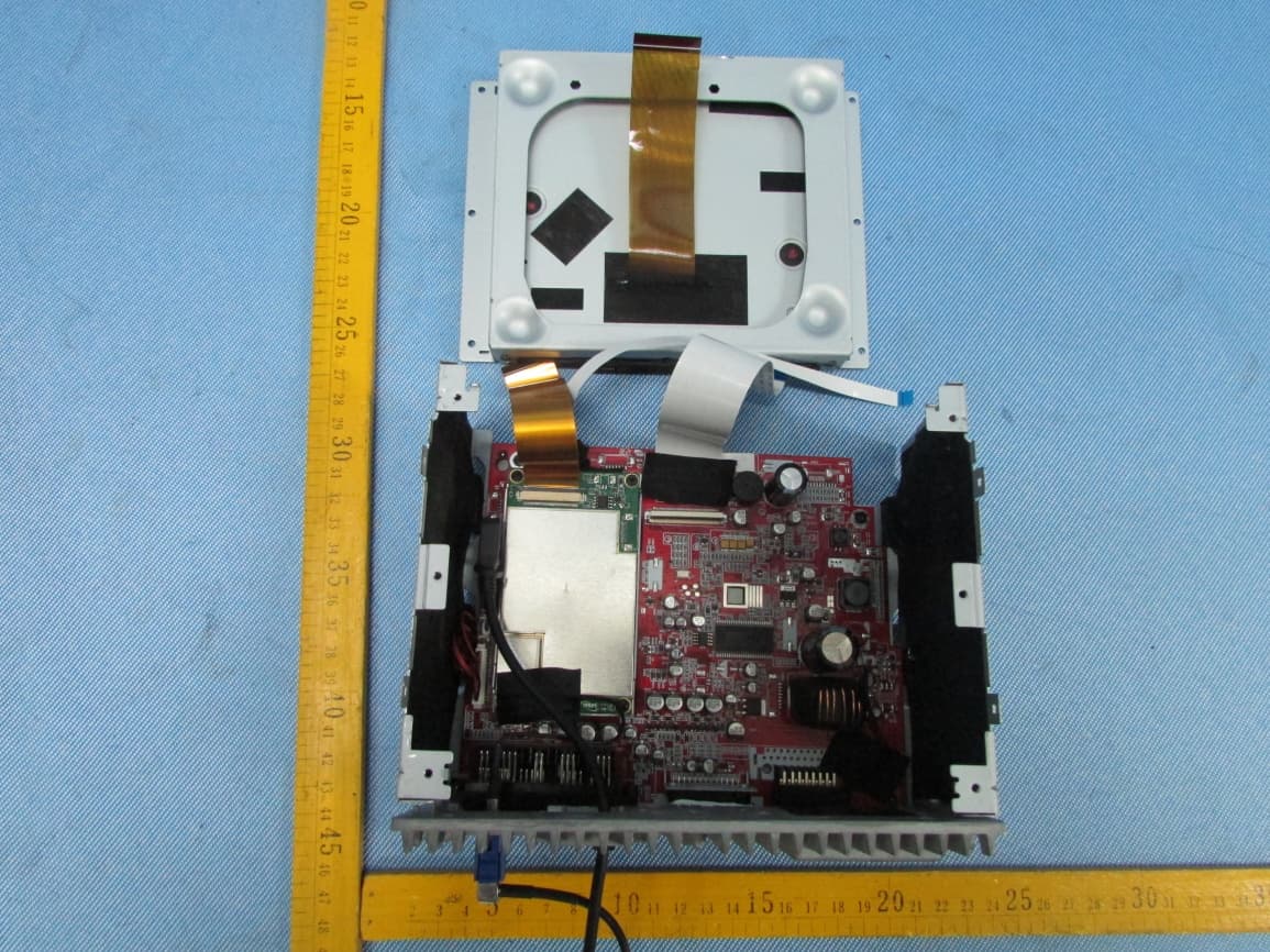 ALL IN ONE DVD PLAYER - FCC ID V8VCNE6322A - SKYPINE ELECTRONICS (SHEN ZHEN) CO., LTD. (2)