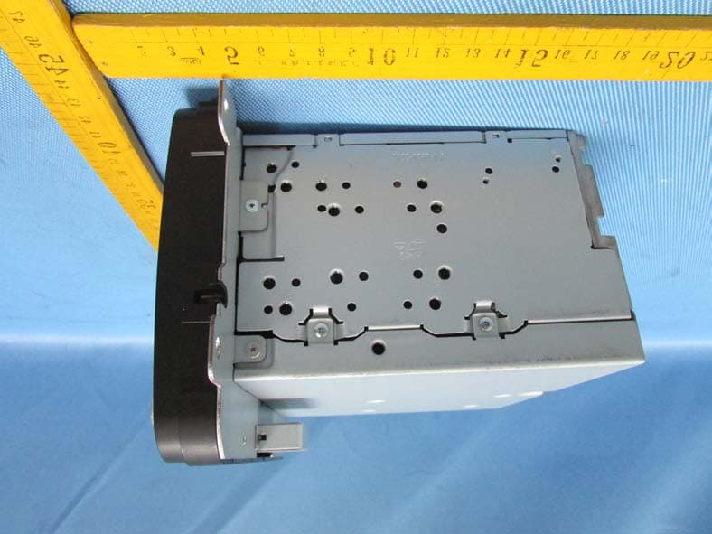 ENTERTAINMENT SYSTEM - FCC ID V8VCNE6609RS - SKYPINE ELECTRONICS (SHEN ZHEN) CO., LTD. (2)