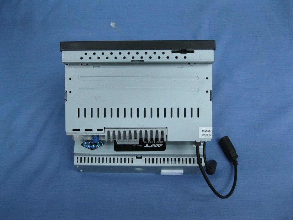 Car Navigation & Entertainment System - FCC ID V8VCNE6923A - SKYPINE ELECTRONICS (SHEN ZHEN) CO., LTD. (2)