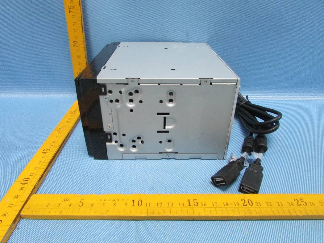 ALL IN ONE DVD PLAYER - FCC ID V8VCNE8239DCL - SKYPINE ELECTRONICS (SHEN ZHEN) CO., LTD. (3)