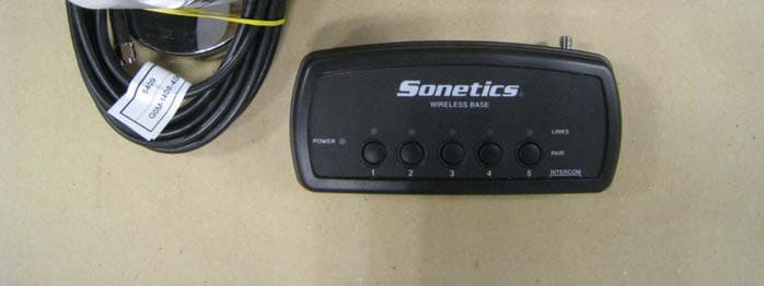 WIRELESS BASE 5-USER RADIO TX - FCC ID V9N950325700V1 - Sonetics Corporation (2)