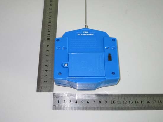 MOTOR MUSCLE 27MHz TX - FCC ID V9Q-37050F27A - Toy State International Ltd. (3)