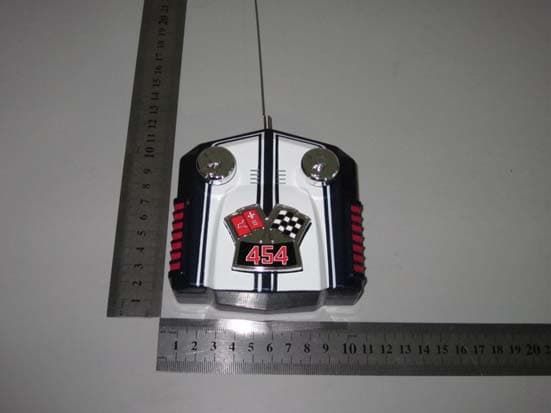 MOTOR MUSCLE 49MHz TX - FCC ID V9Q-37050T49A - Toy State International Ltd. (2)