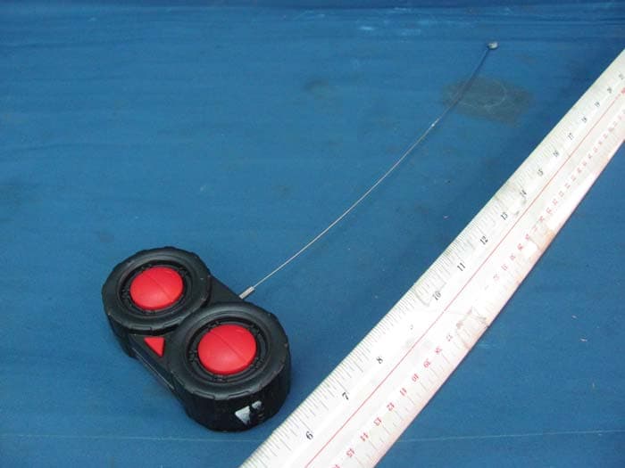 Blaze CrazeTM R/C � 3 Asstd - FCC ID V9Q-37100F27 - Toy State International Ltd.