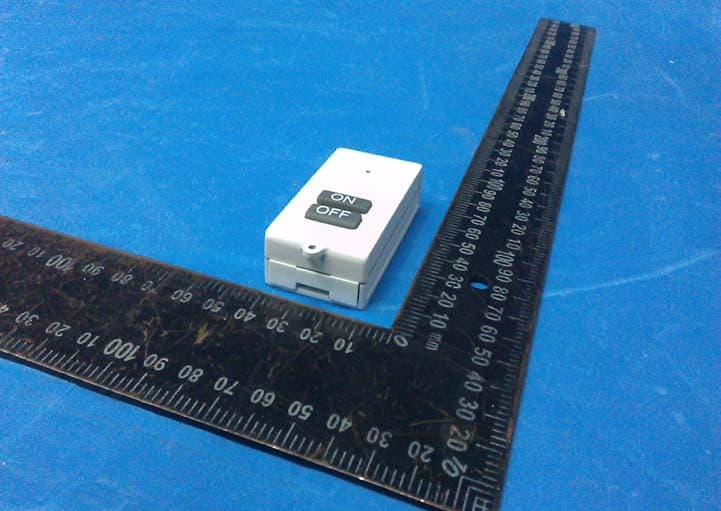 Remote control transmitter - FCC ID VBA-EF202T1 - Ningbo EverFlourish Smart Technology Corp.,Ltd