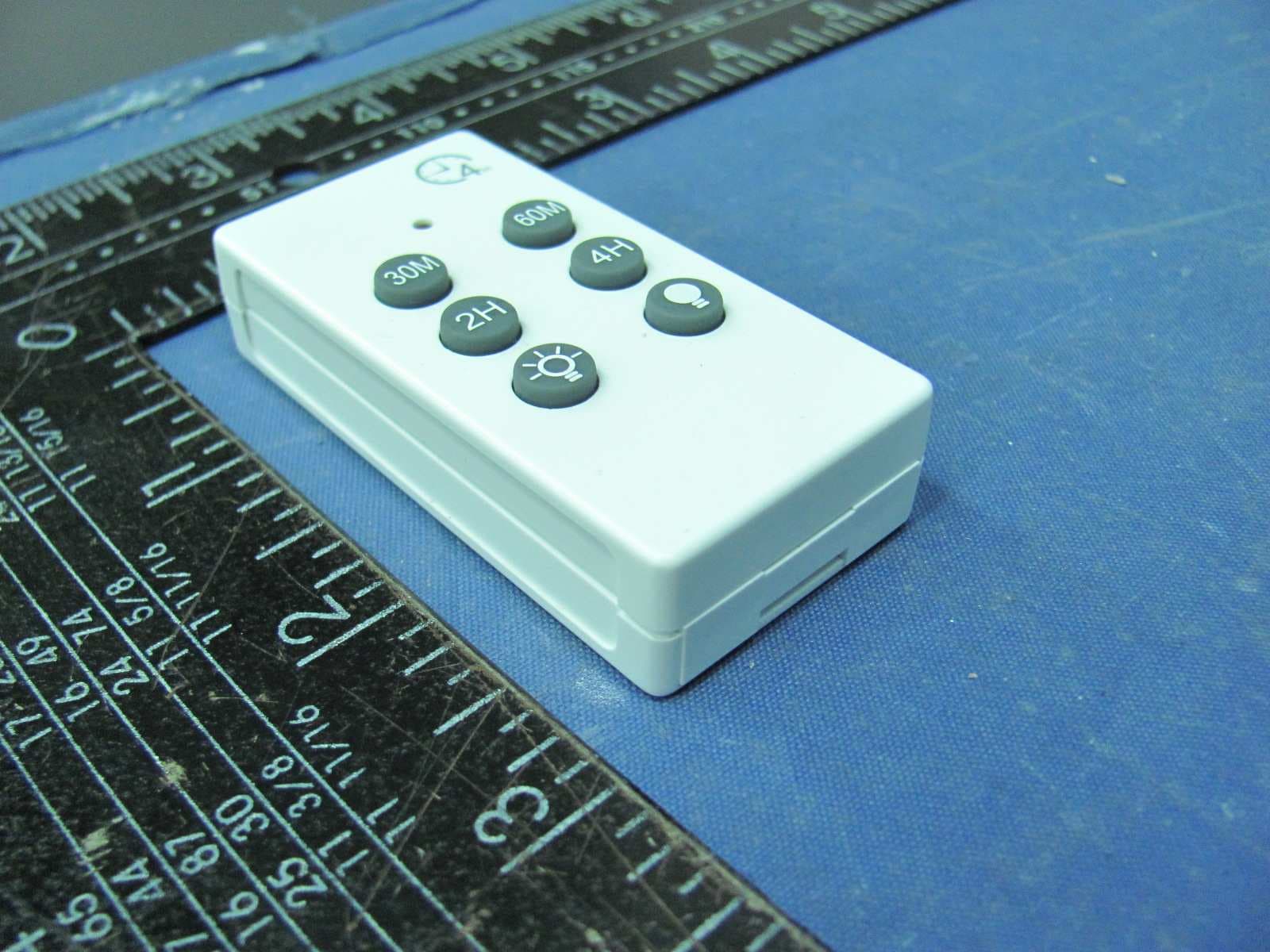 Remote control transmitter - FCC ID VBA-EF202TD - Ningbo EverFlourish Smart Technology Corp.,Ltd