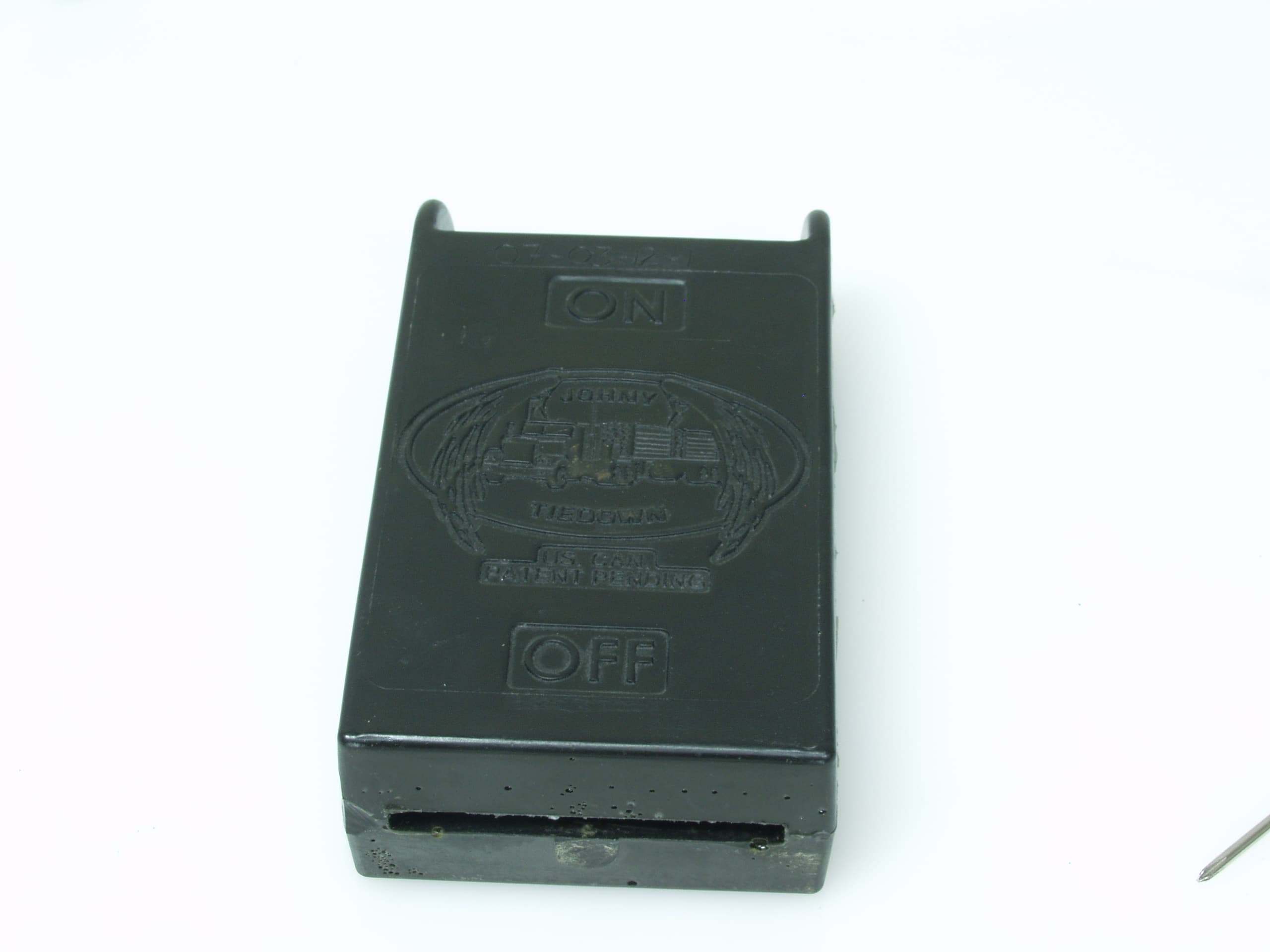 Wireless Strap Monitor - Transmitter - FCC ID VBB-JT0705256USB1 - Johny Tiedown