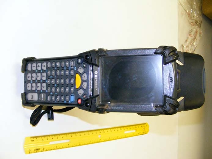 RFID Gun with WLAN and BT - FCC ID VBLMC9090 - Intelleflex Corporation (3)