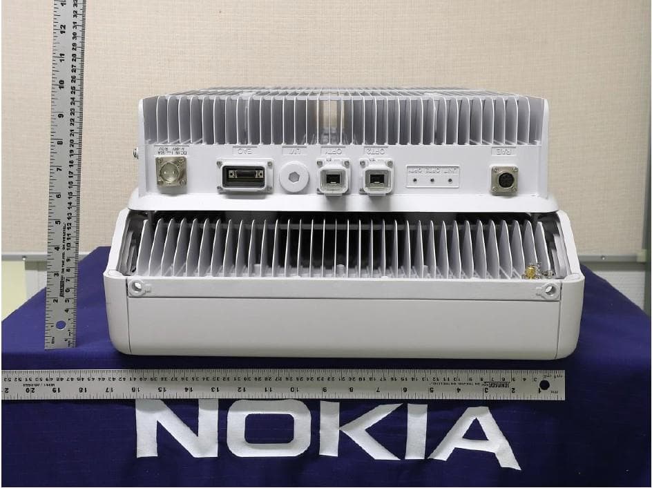 AirScale MAA 64T64R 192AE n78 200W AEQU - FCC ID VBNAEQU-01 - Nokia Solutions and Networks (2)