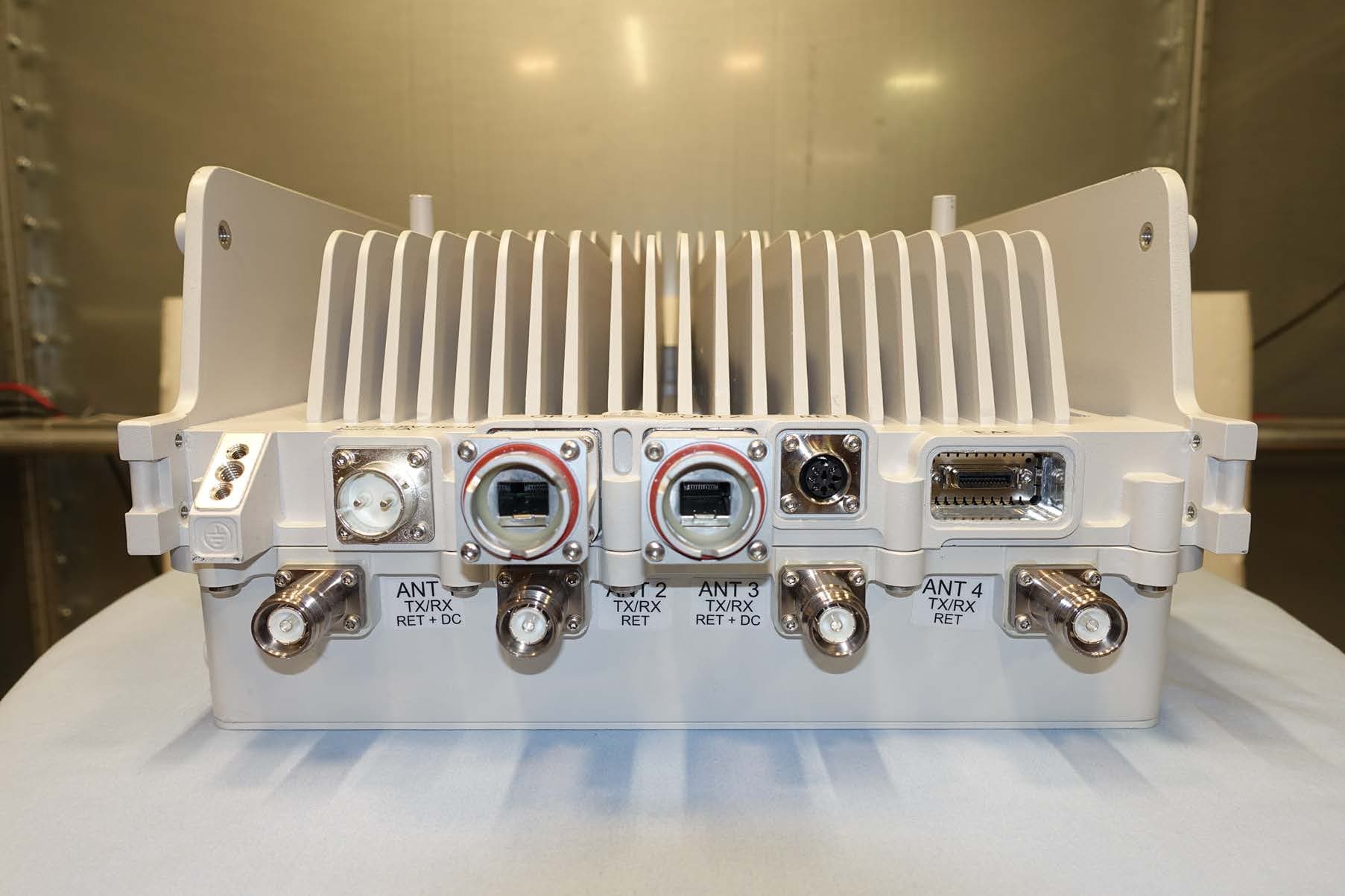 AirScale Base Transceiver Station Remote Radio Head - FCC ID VBNAHLBBA-01 - Nokia Solutions and Networks (2)
