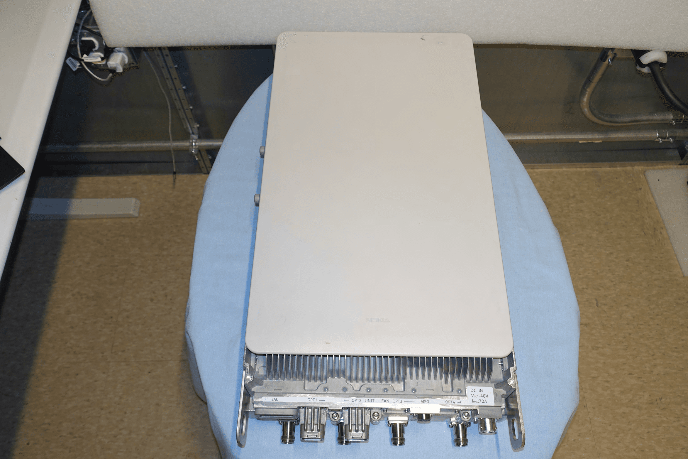 AirScale Base Transceiver Station Remote Radio Head - FCC ID VBNAHLOB-01 - Nokia Solutions and Networks (3)