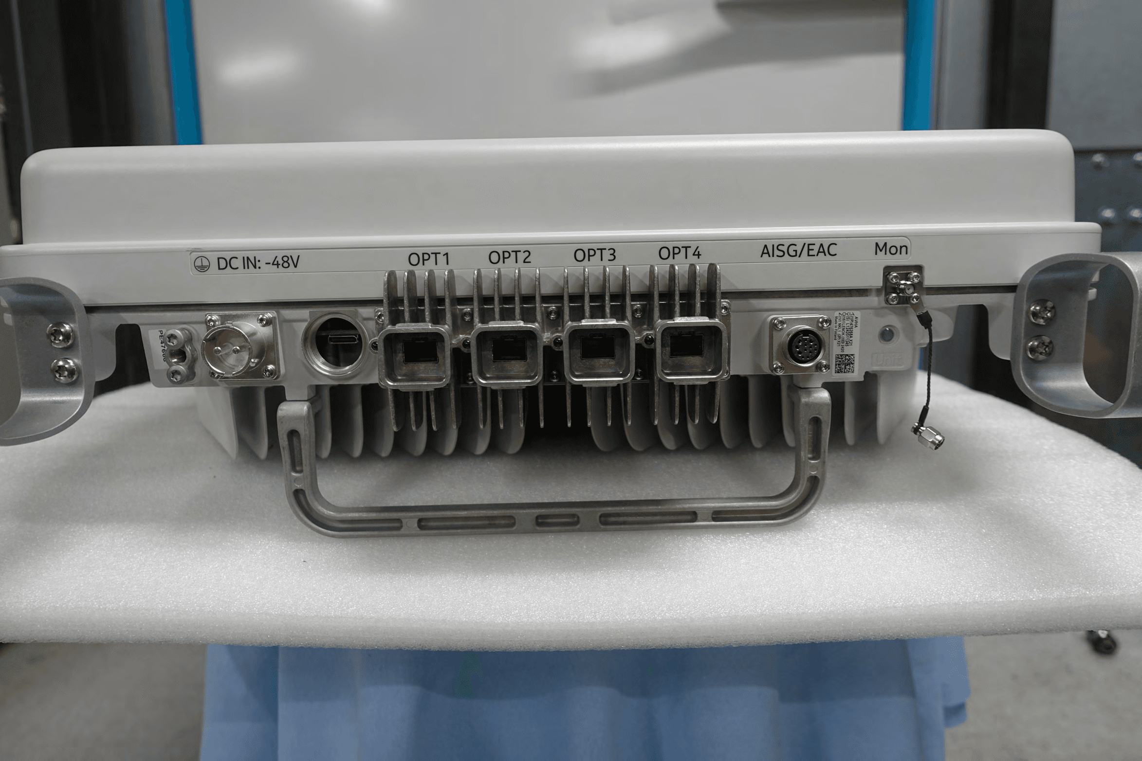 Base Transceiver Station Radio Unit - FCC ID VBNAVHA-01 - Nokia Solutions and Networks (2)