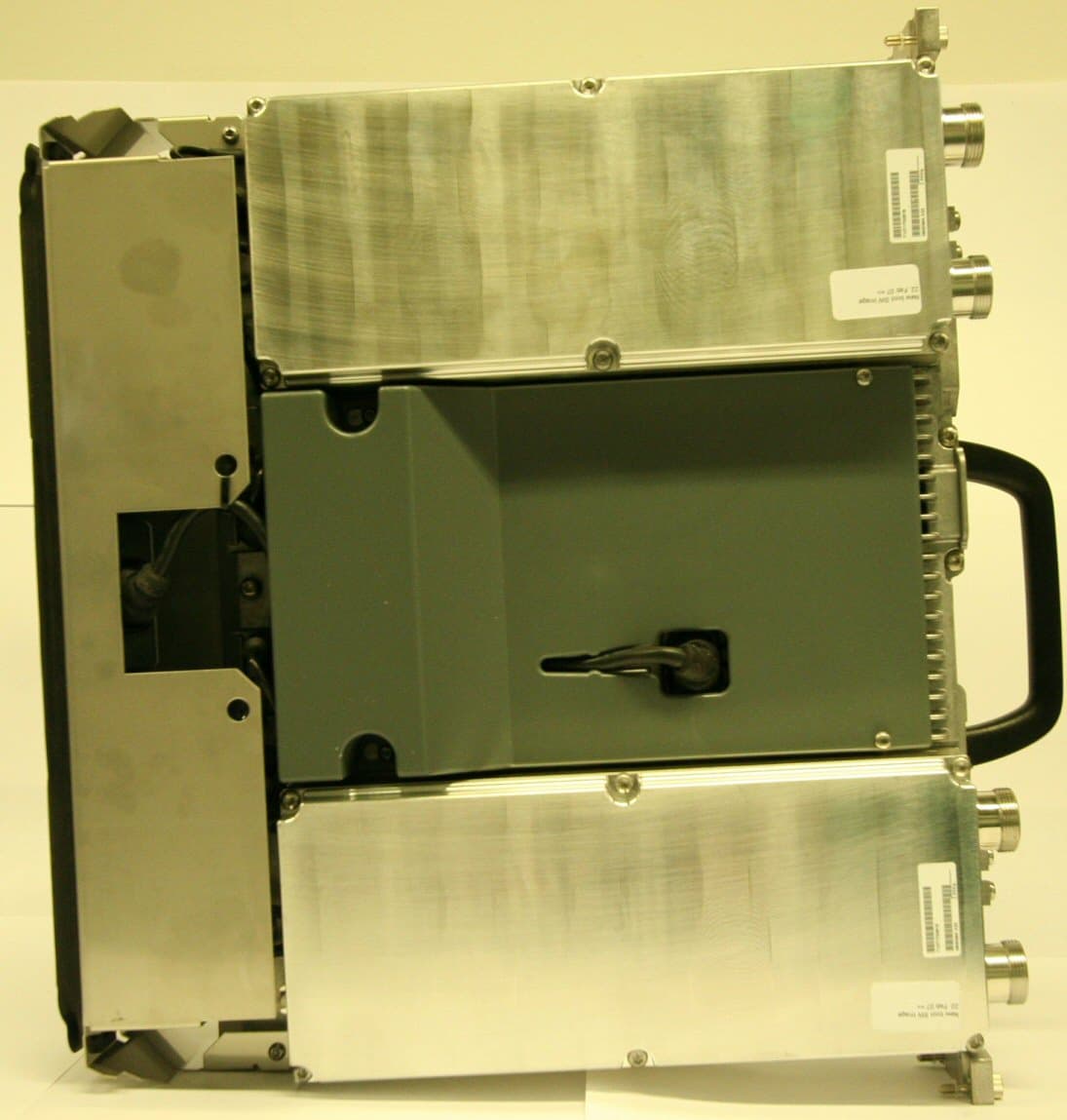 WCDMA Base Station Transceiver Module - FCC ID VBNFRFA-01 - Nokia Solutions and Networks (2)