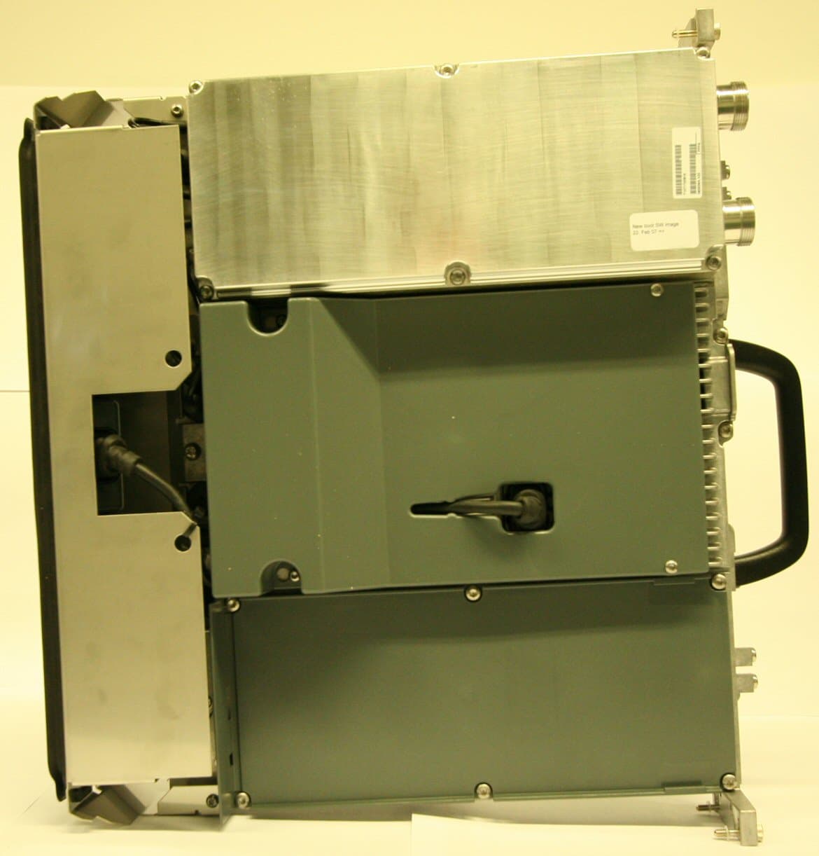 WCDMA Base Station Transceiver Module - FCC ID VBNFRFB-01 - Nokia Solutions and Networks (2)