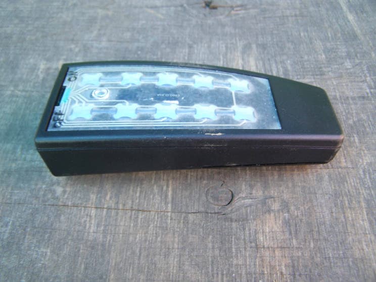 Compact Keypad Remote Control - FCC ID VBWTF5 - Miratron, Inc. (4)