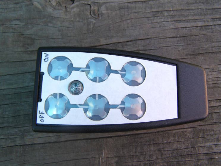 Compact Keypad Remote Control - FCC ID VBWTF5SM - Miratron, Inc. (5)