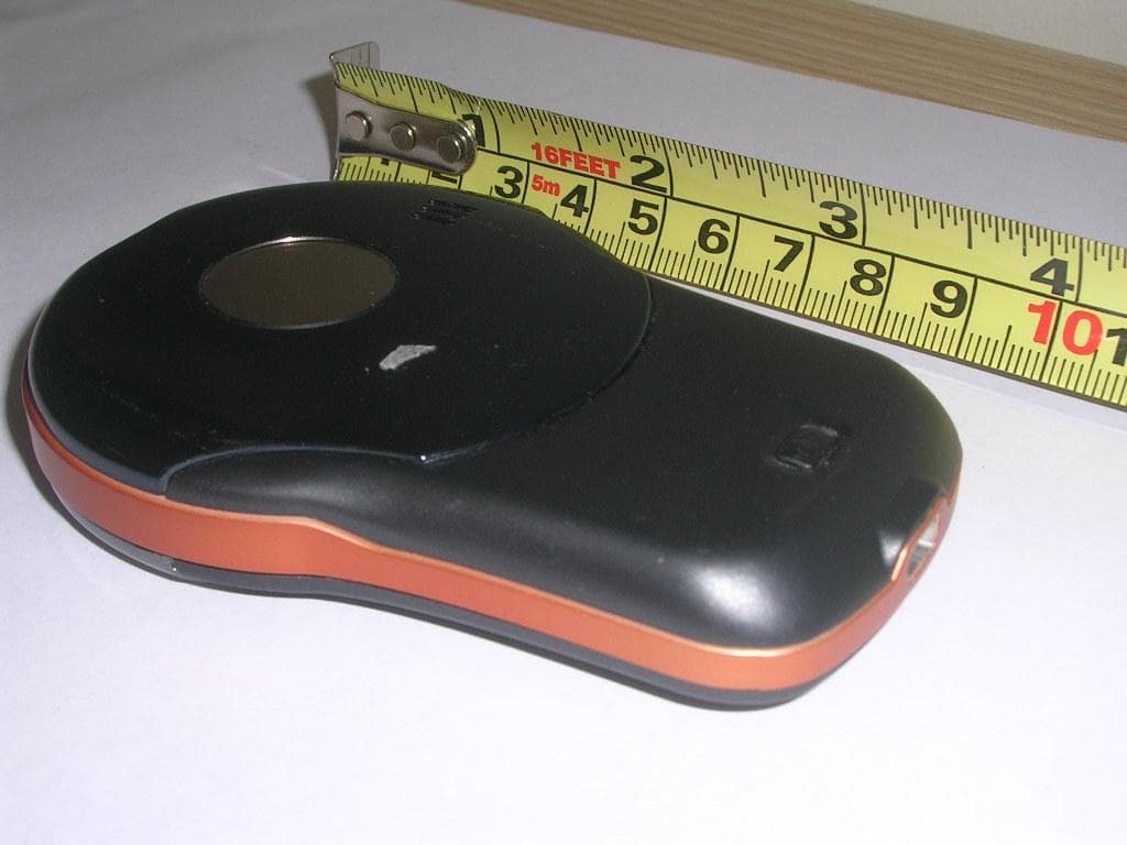 802.11b/g VoIP WiFi SIP Phone - FCC ID VDQCYBER80211 - Daviscomms (S) Pte Ltd
