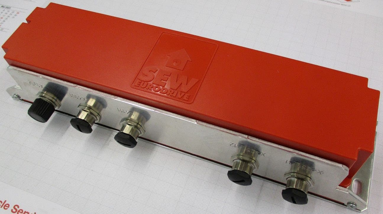 Mobile Assistance Systems (MLA) - FCC ID VEB-28279883 - SEW-EURODRIVE GmbH & Co KG
