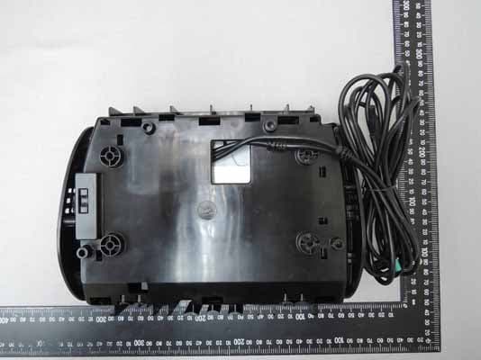 Headrest monitor with DVD-player - FCC ID VEIMD9 - CENEC CORP.