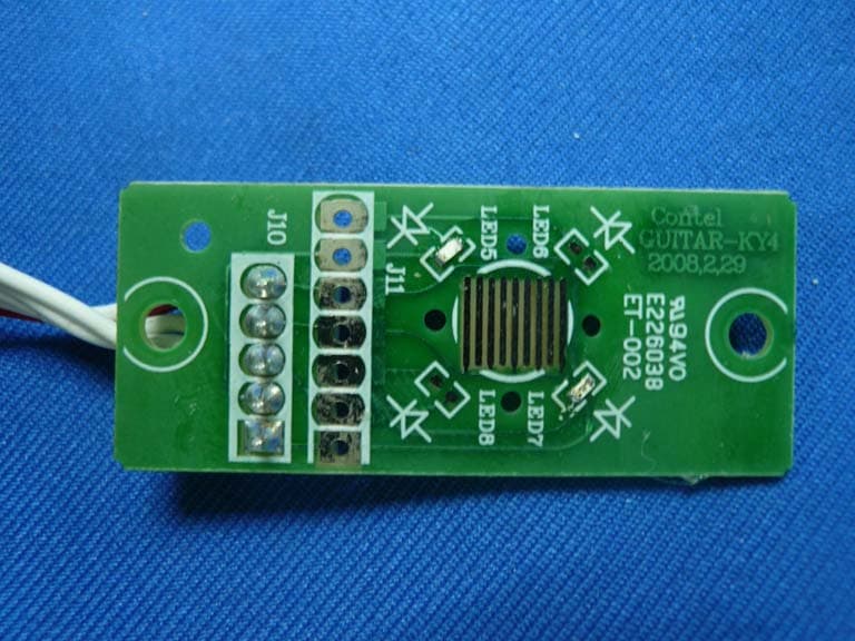 Wii Wireless Guitar - FCC ID VFR19091 - Harmonix Music Systems, Inc. (5)