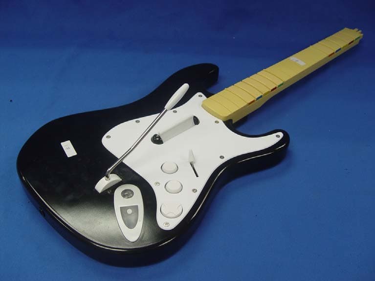 Rock Band Wireless Guitar - FCC ID VFR822151 - Harmonix Music Systems, Inc. (3)