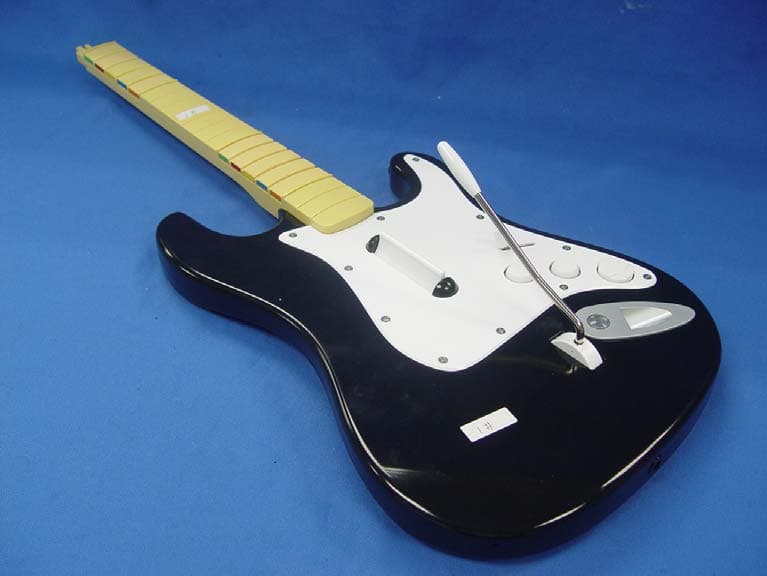 Rock Band Wireless Guitar - FCC ID VFR822151 - Harmonix Music Systems, Inc. (2)