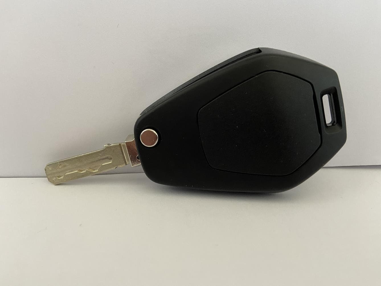 Keyless Ride System Active Key - FCC ID VFZKLRKZB006 - ZADI S.P.A.
