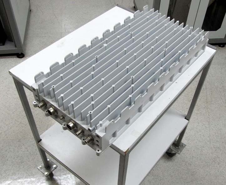 WiMax Transceiver; Compact Base Station (cBST) - FCC ID VG5WIN7023 - Siemens Canada Limited