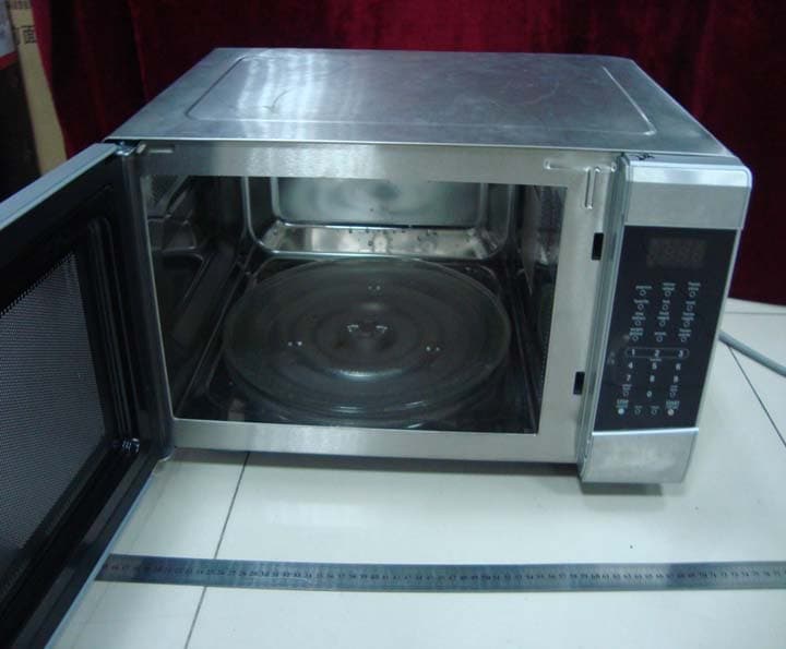 Microwave Oven - FCC ID VG8EAM142AYY - Guangdong  Midea  Kitchen  Appliances  Manufacturing  Co.,Ltd
