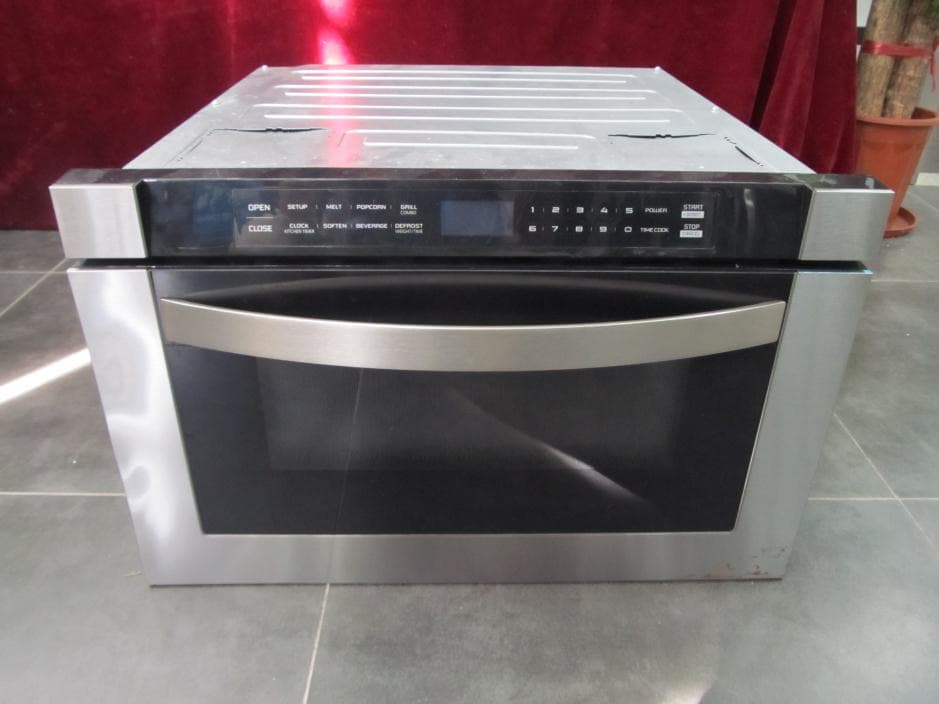 Microwave Oven - FCC ID VG8EG034DYY - Guangdong  Midea  Kitchen  Appliances  Manufacturing  Co.,Ltd