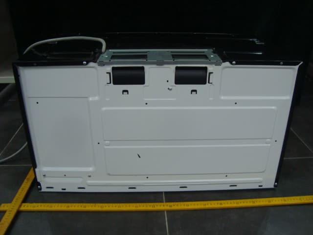 Microwave Oven - FCC ID VG8EM048KYY - Guangdong  Midea  Kitchen  Appliances  Manufacturing  Co.,Ltd