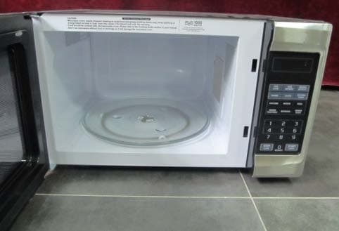 Microwave Oven - FCC ID VG8EM134AYY - Guangdong  Midea  Kitchen  Appliances  Manufacturing  Co.,Ltd (2)