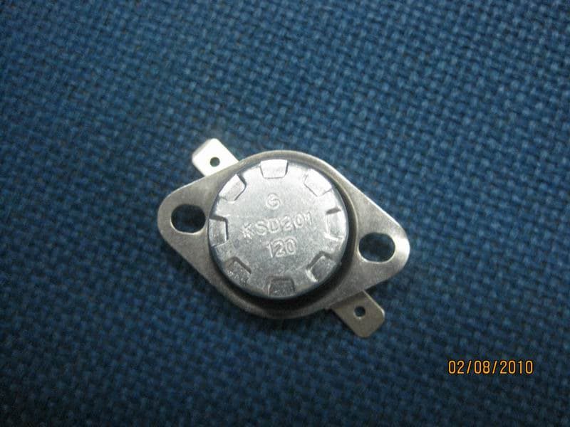 Microwave Oven - FCC ID VG8EM136AXX - Guangdong  Midea  Kitchen  Appliances  Manufacturing  Co.,Ltd (2)