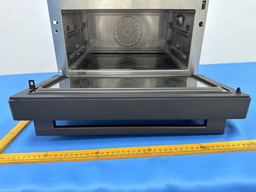Microwave Oven - FCC ID VG8TR923XYYW - Guangdong  Midea  Kitchen  Appliances  Manufacturing  Co.,Ltd (2)