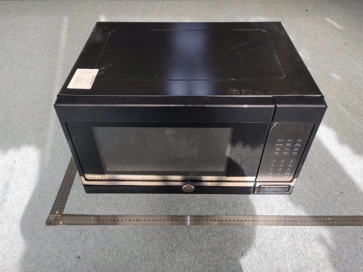 Microwave Oven - FCC ID VG8XC942AYYGE - Guangdong  Midea  Kitchen  Appliances  Manufacturing  Co.,Ltd
