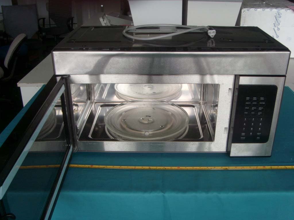Microwave Oven - FCC ID VG8XC942KYY - Guangdong  Midea  Kitchen  Appliances  Manufacturing  Co.,Ltd (3)