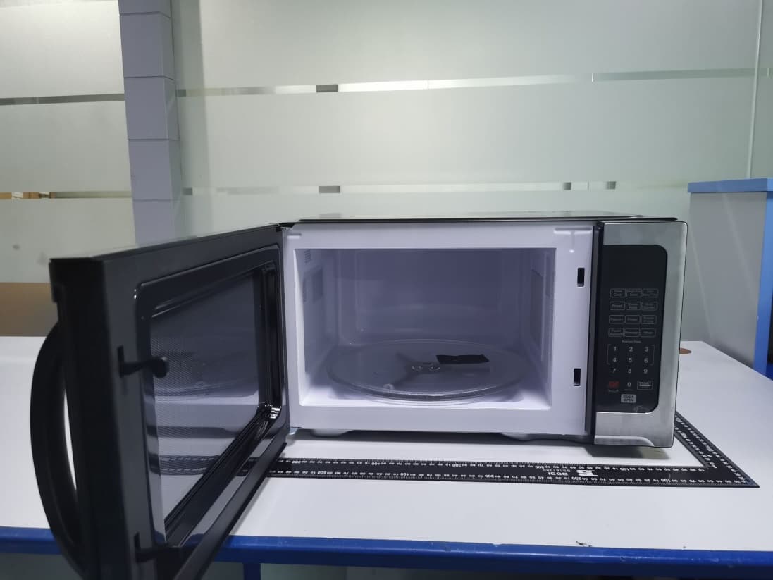 Microwave Oven - FCC ID VG8XG0P04YY - Guangdong  Midea  Kitchen  Appliances  Manufacturing  Co.,Ltd (2)