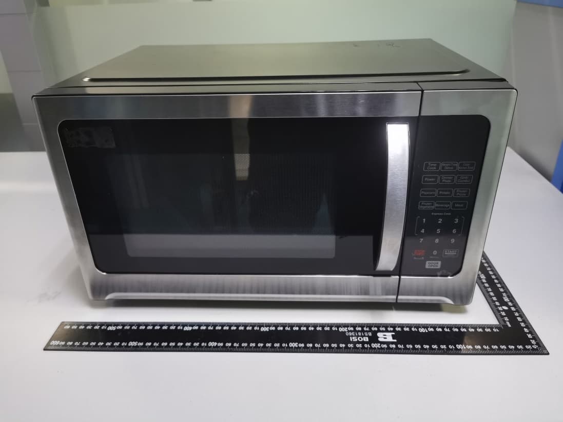 Microwave Oven - FCC ID VG8XG0P04YY - Guangdong  Midea  Kitchen  Appliances  Manufacturing  Co.,Ltd