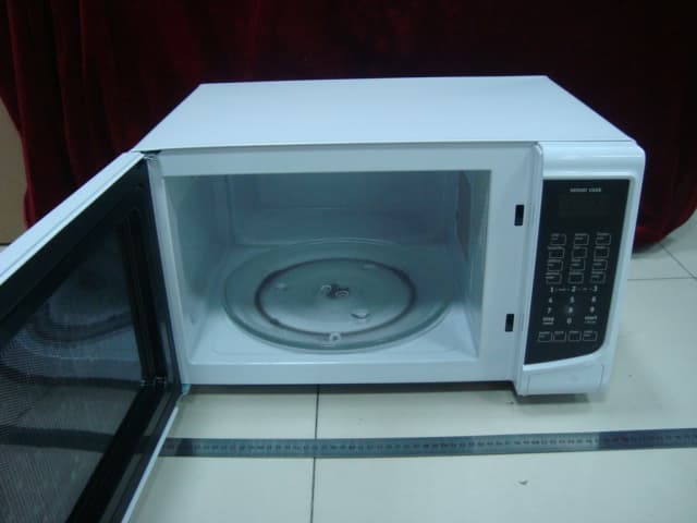 Microwave Oven - FCC ID VG8XM036AYY - Guangdong  Midea  Kitchen  Appliances  Manufacturing  Co.,Ltd