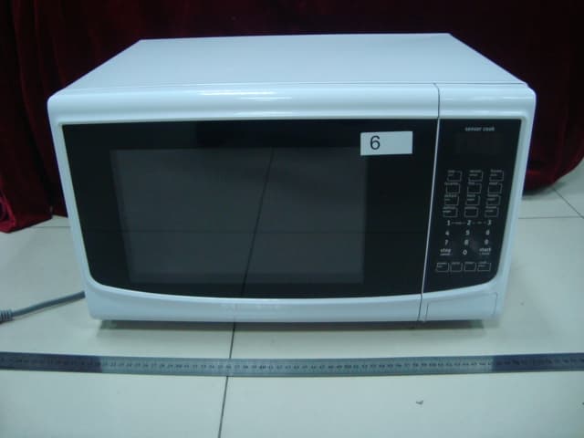 Microwave Oven - FCC ID VG8XM036AYY - Guangdong  Midea  Kitchen  Appliances  Manufacturing  Co.,Ltd (3)