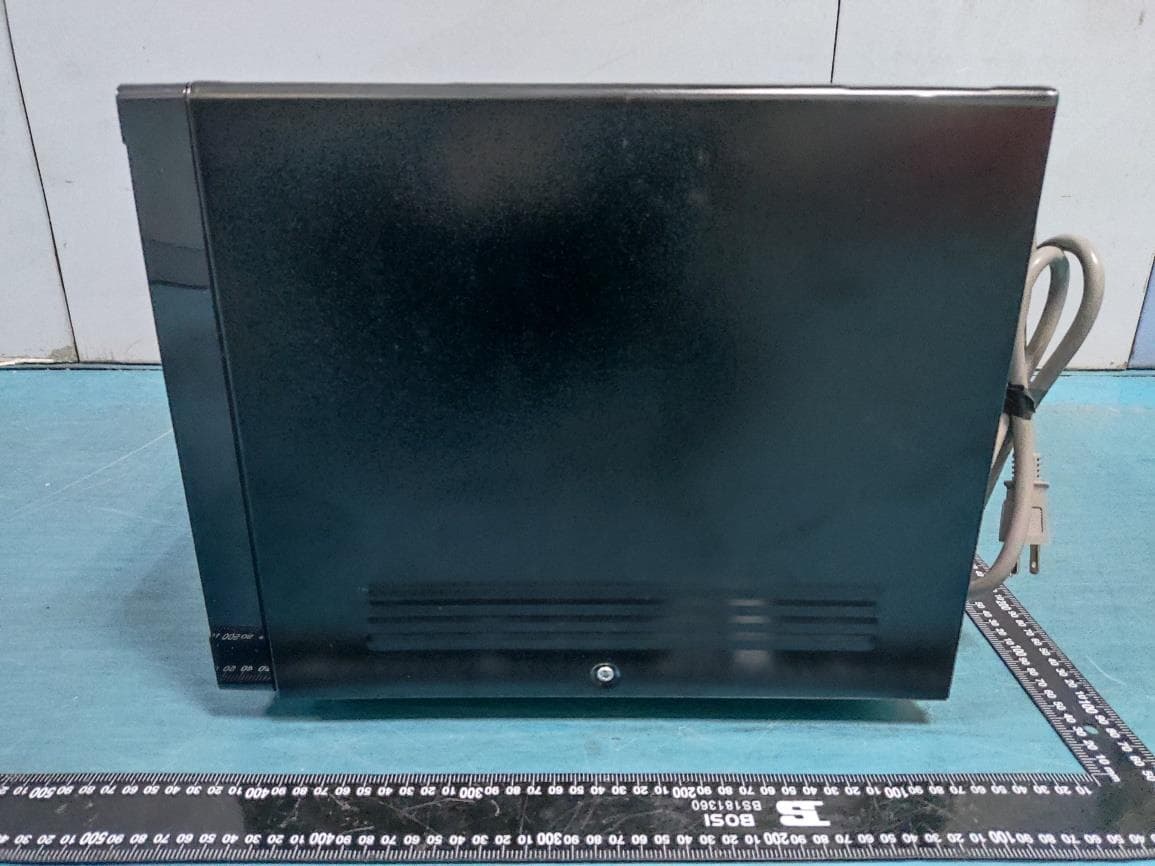 Microwave Oven - FCC ID VG8XM136AYY - Guangdong  Midea  Kitchen  Appliances  Manufacturing  Co.,Ltd