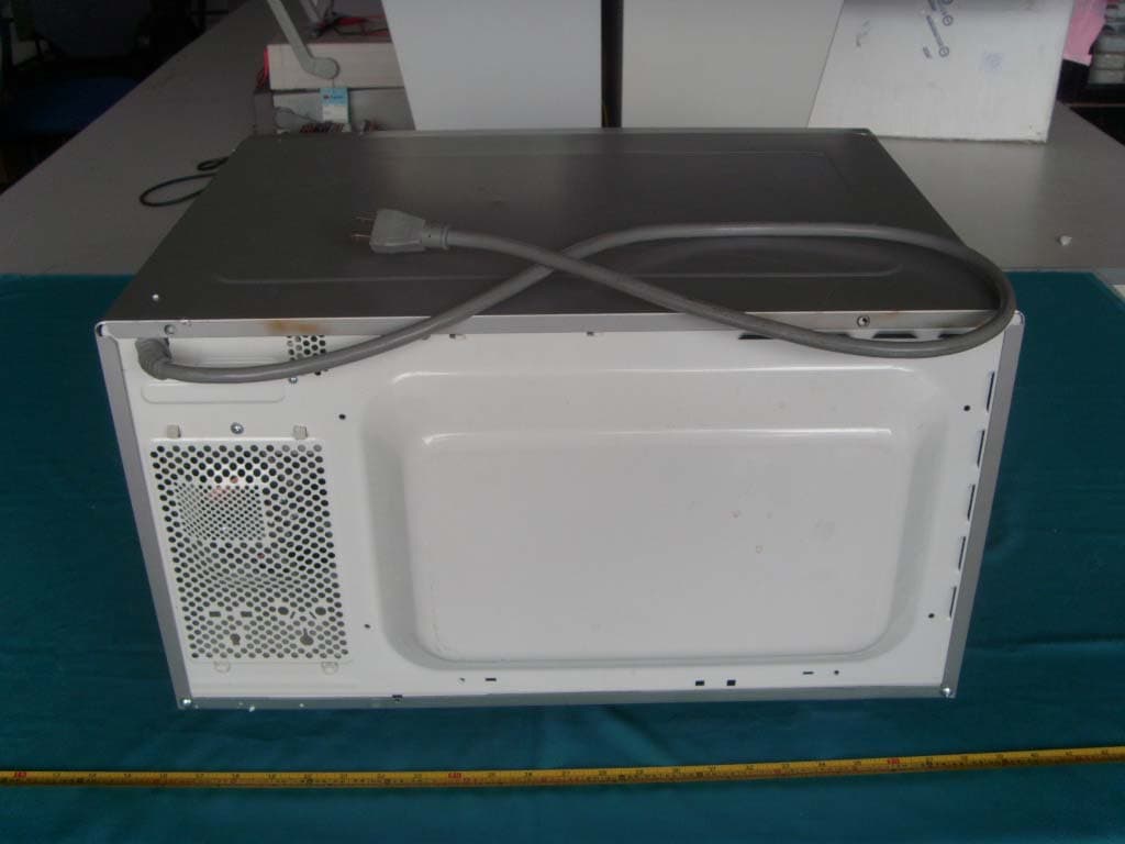 Microwave Oven - FCC ID VG8XM242AYY - Guangdong  Midea  Kitchen  Appliances  Manufacturing  Co.,Ltd (3)