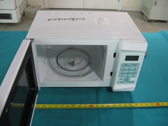 Microwave Oven - FCC ID VG8XM923HYY - Guangdong  Midea  Kitchen  Appliances  Manufacturing  Co.,Ltd (2)