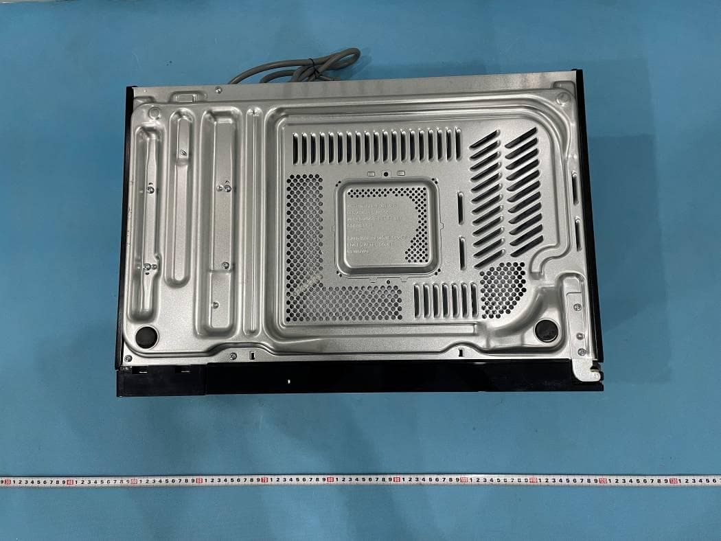 Microwave Oven - FCC ID VG8XM9P04YY - Guangdong  Midea  Kitchen  Appliances  Manufacturing  Co.,Ltd