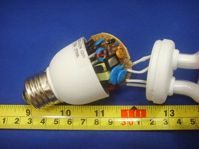 Compact Fluorescent Lamp. - FCC ID VGZSEMSCE01 - Jiangxi Midea Guiya Green Lighting Electrical Co.,Ltd. (4)