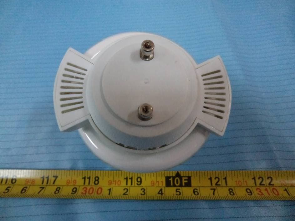 CFL - FCC ID VGZT3FS13-26GU - Jiangxi Midea Guiya Green Lighting Electrical Co.,Ltd. (4)