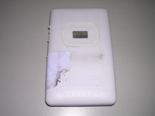 433mhz remote temperature sensor - FCC ID VHM80016699167 - Bedford Electronics Ltd. (2)