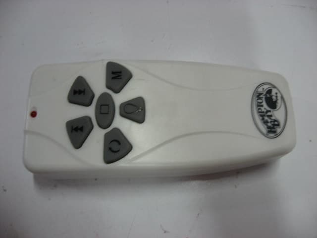 Remote Control - FCC ID VHNDC7070 - Youngo Limited (2)