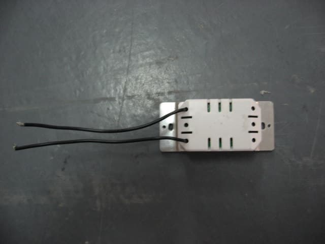 Wall Control - FCC ID VHNDC90401 - Youngo Limited